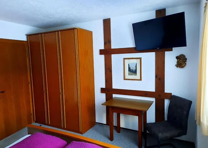 Haus Renate Apartamento Lermoos